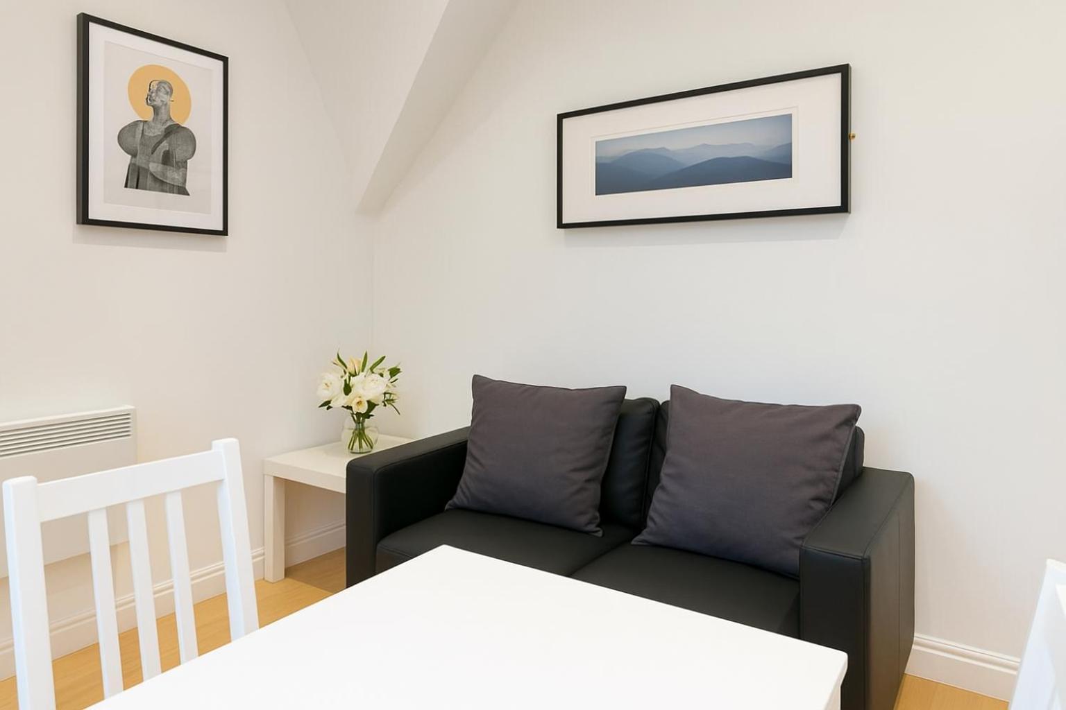 2 Bedroom Apartment Nr City Centre, Uni & Parks Cardiff Eksteriør billede